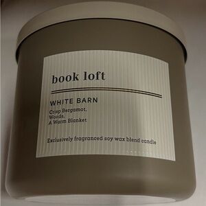 White Barn Book Loft Candle - Tan